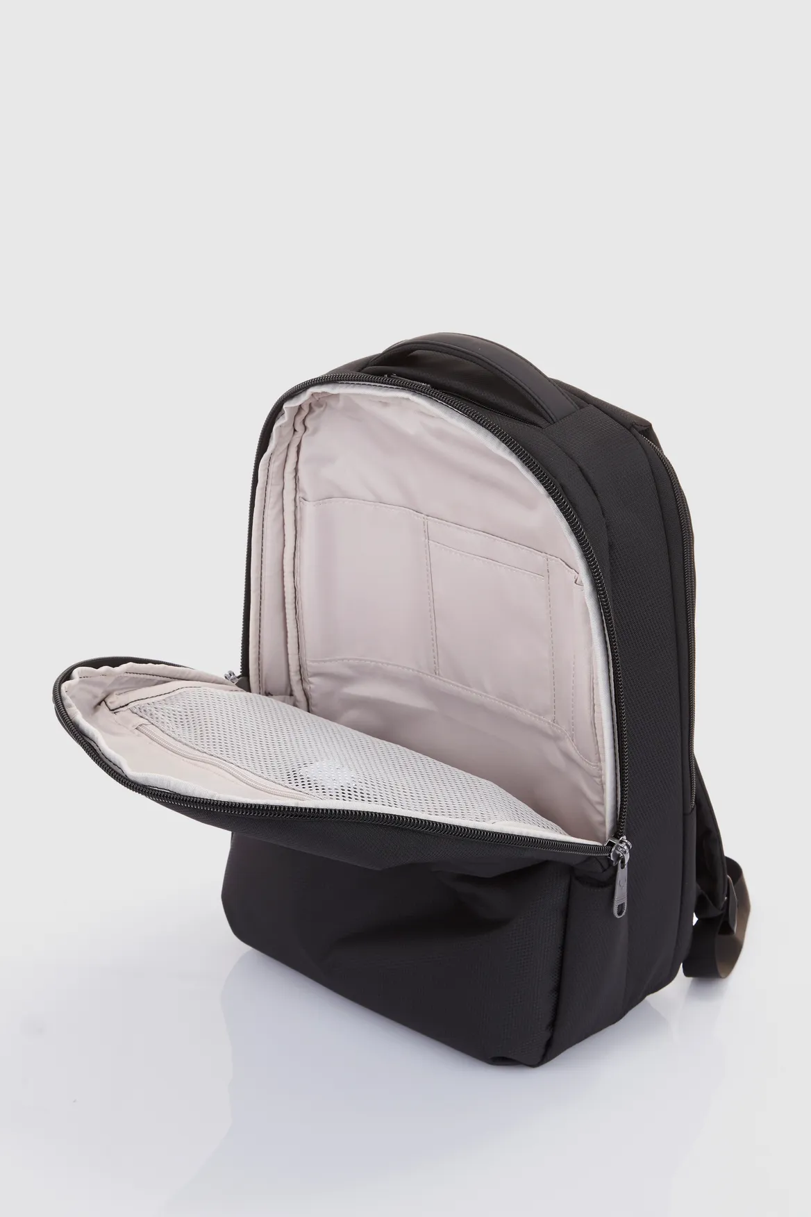 Antler Prestwick Large Backpack - black