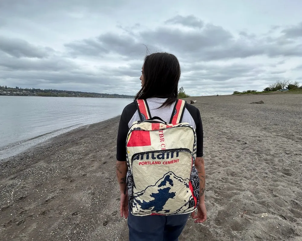 Giri Backpack - The Sustainable Everyday Backpack