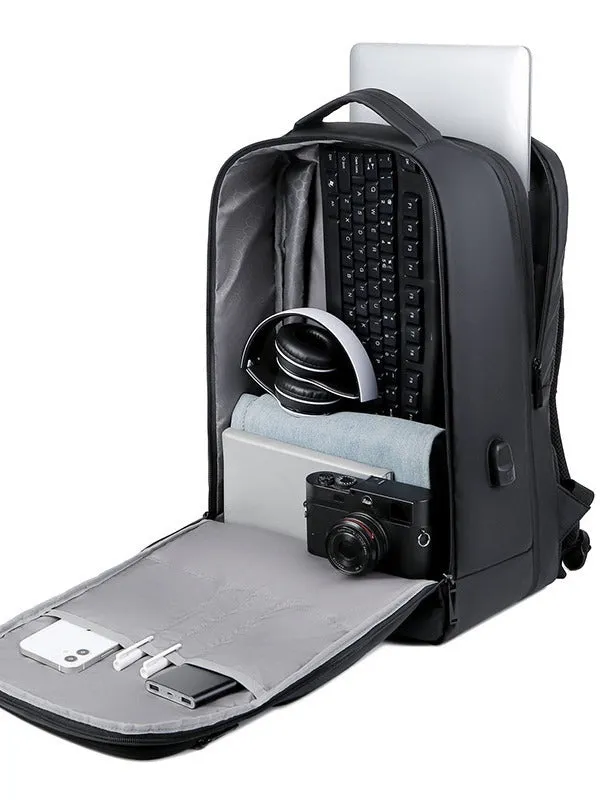 The Exectpack™ Waterproof RSS by Camel Mountain® – 25L, Fits 16" Laptop