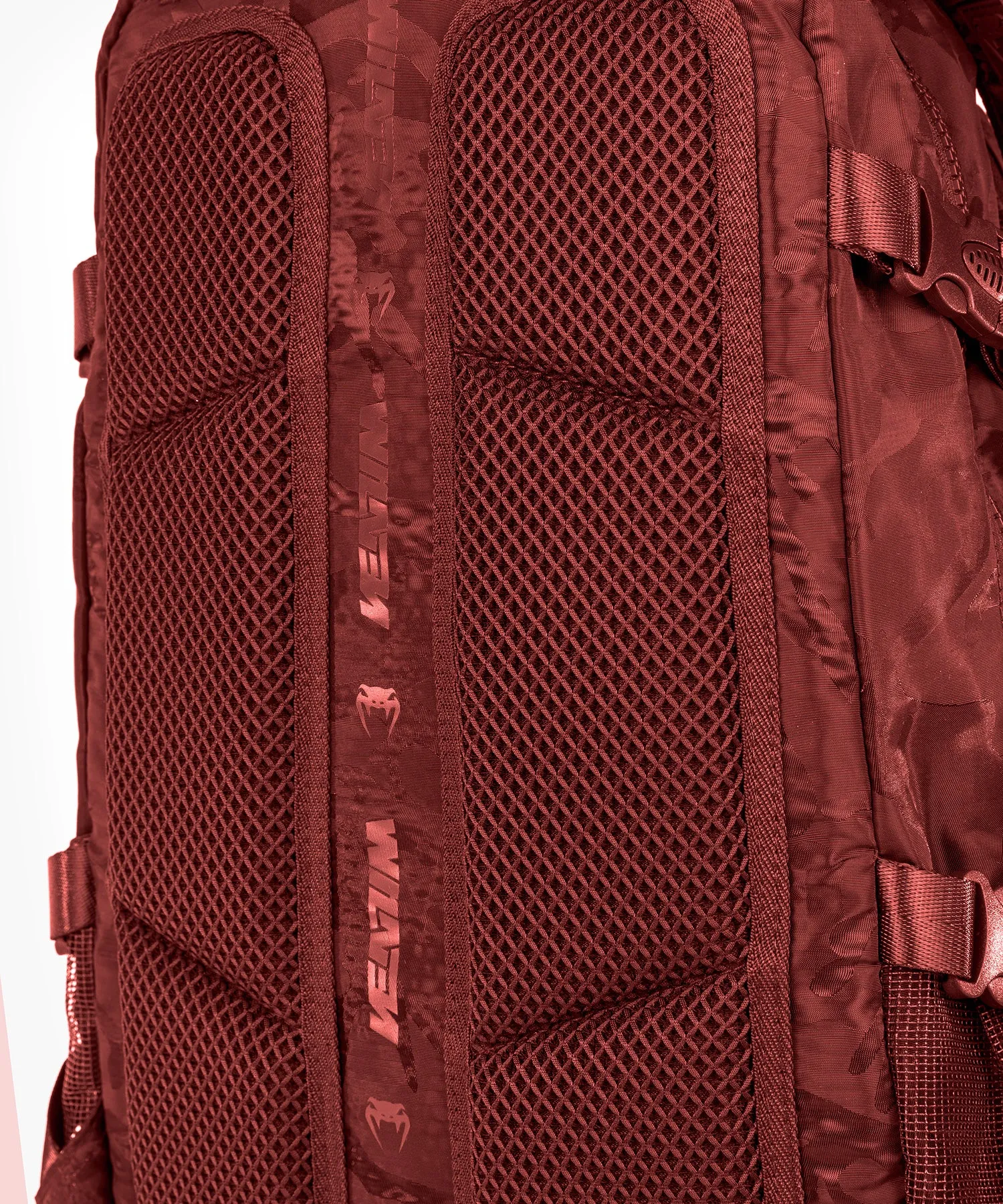 Venum Challenger Pro BackPack - Camo/Burgundy